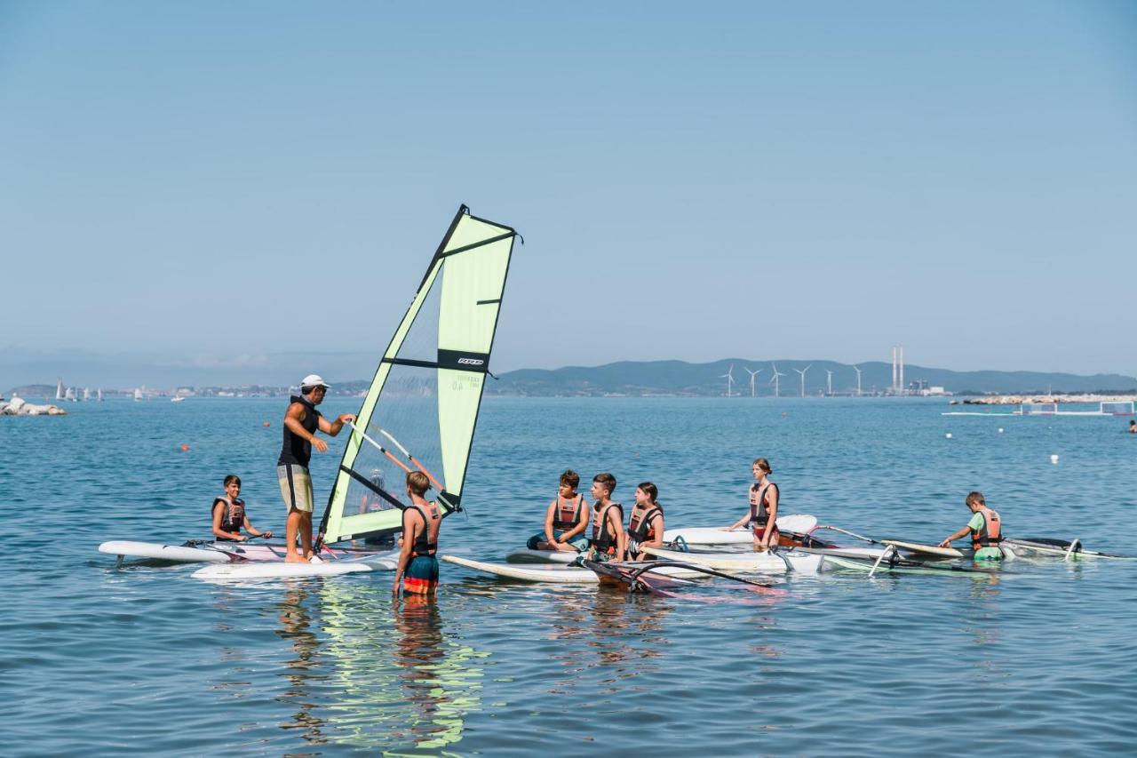Golfo Del Sole Hotel & Holiday Resort Follonica Bagian luar foto