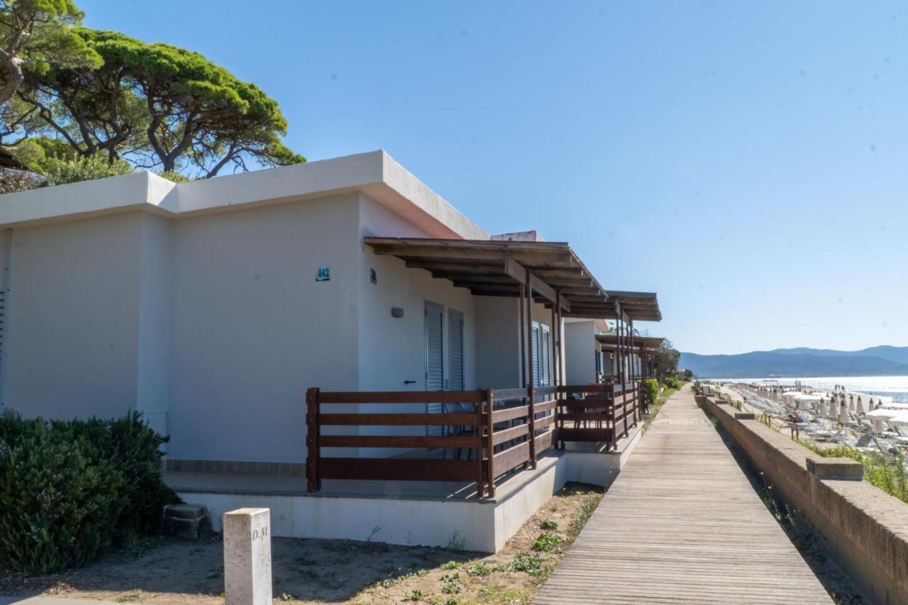 Golfo Del Sole Hotel & Holiday Resort Follonica Bagian luar foto